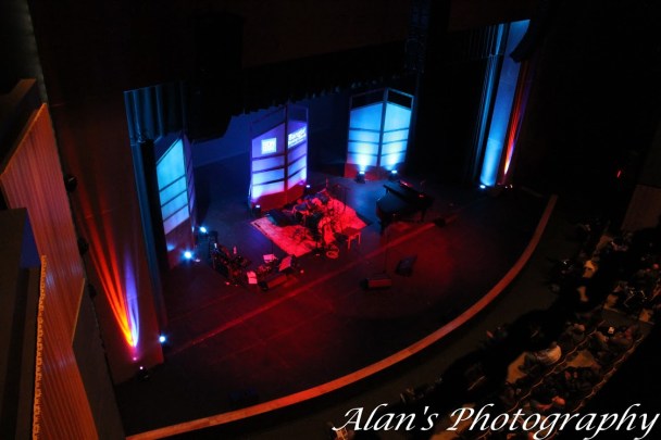 Paula Cole - Gracie Theatre - Walk In Cue